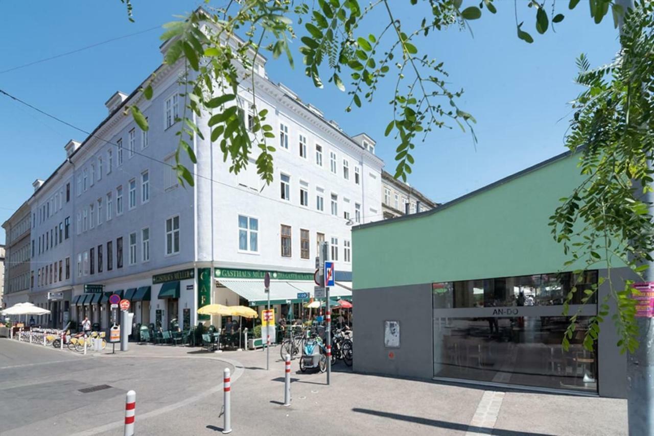 Sophies Place Yppenplatz - Imperial Lifestyle City Apartments Vienna Parking Екстериор снимка